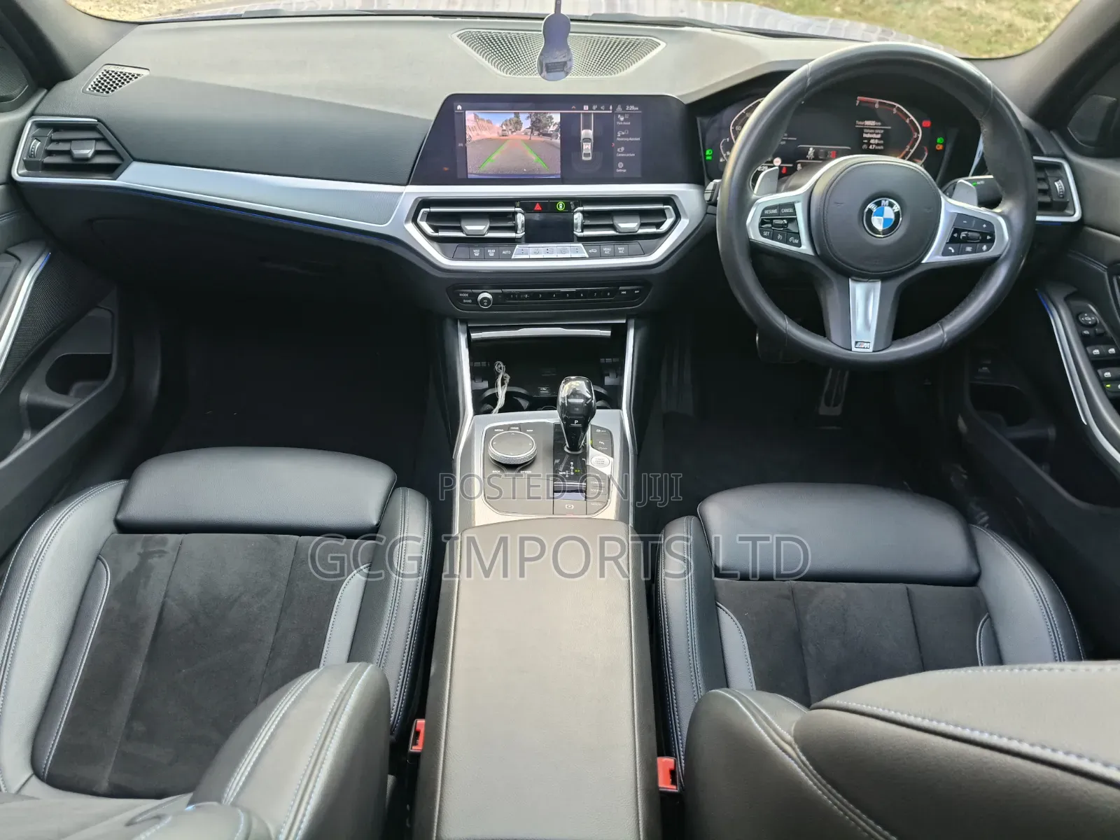 BMW 320i 2019 Blue