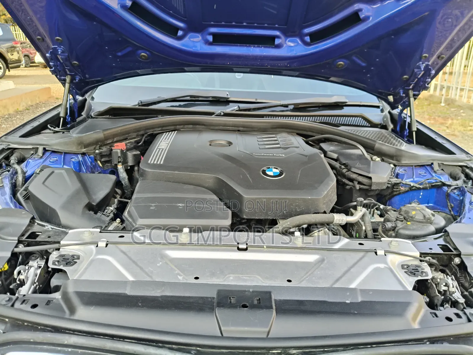 BMW 320i 2019 Blue
