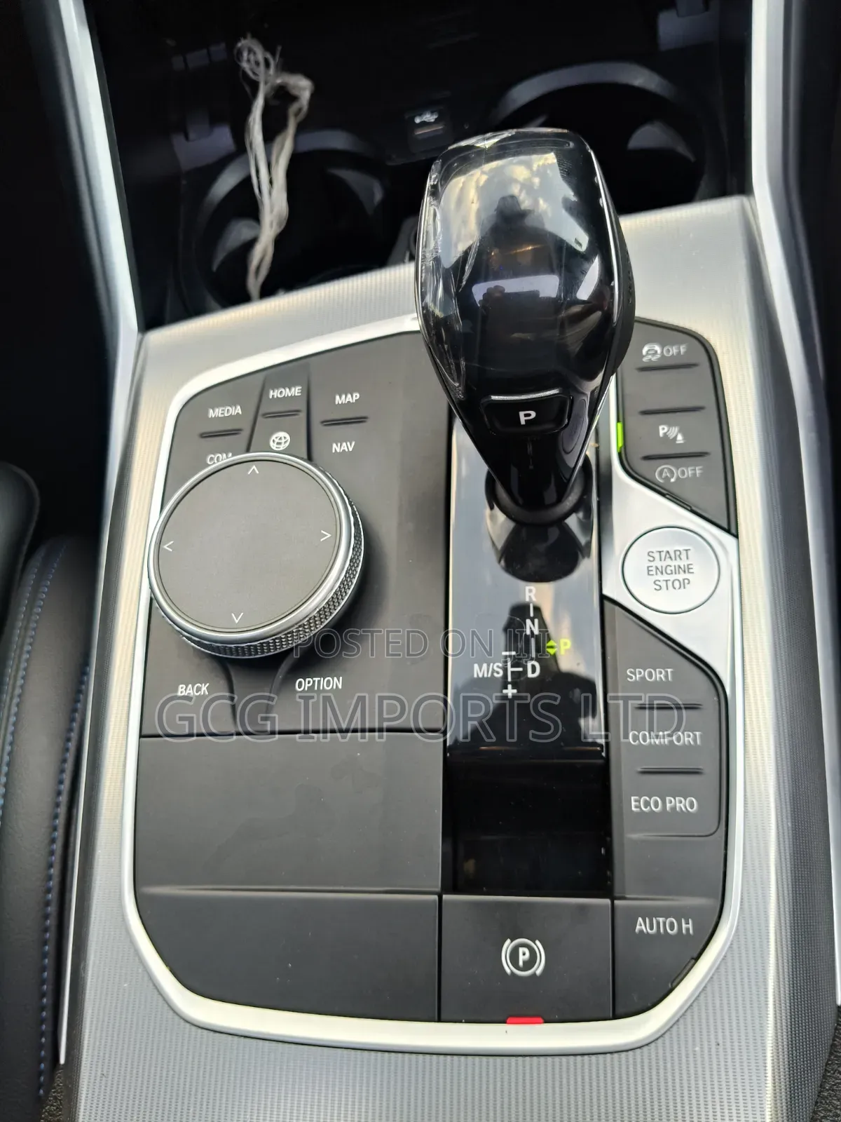 BMW 320i 2019 Blue