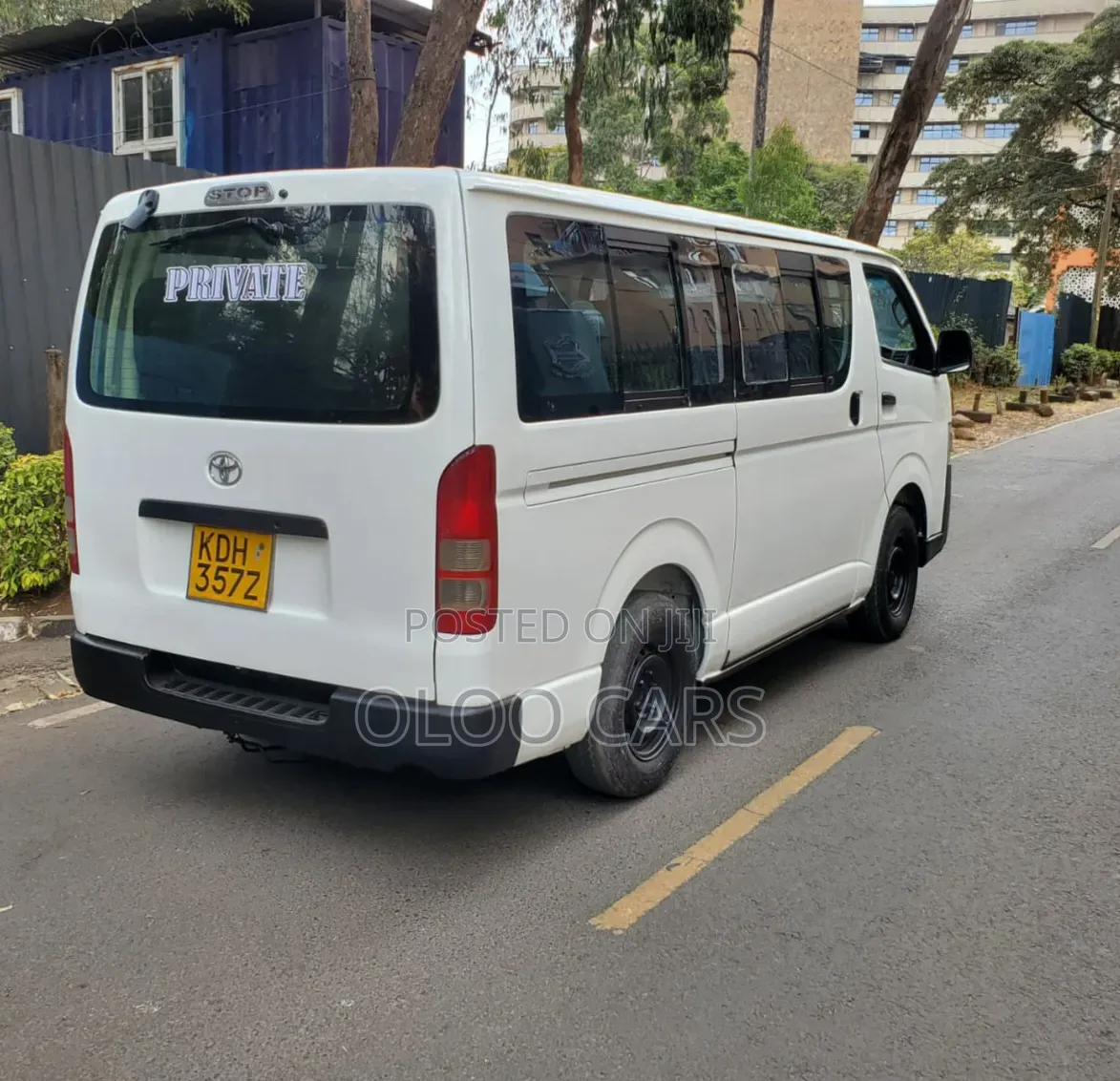 Toyota HiAce 2015 White