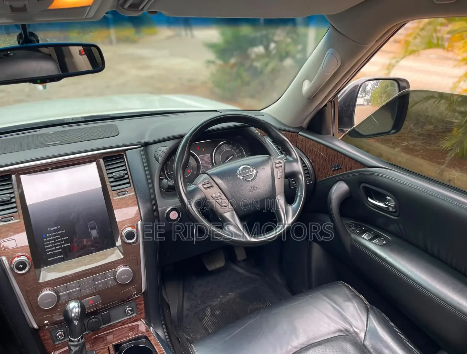 Nissan Patrol 2013 Pearl