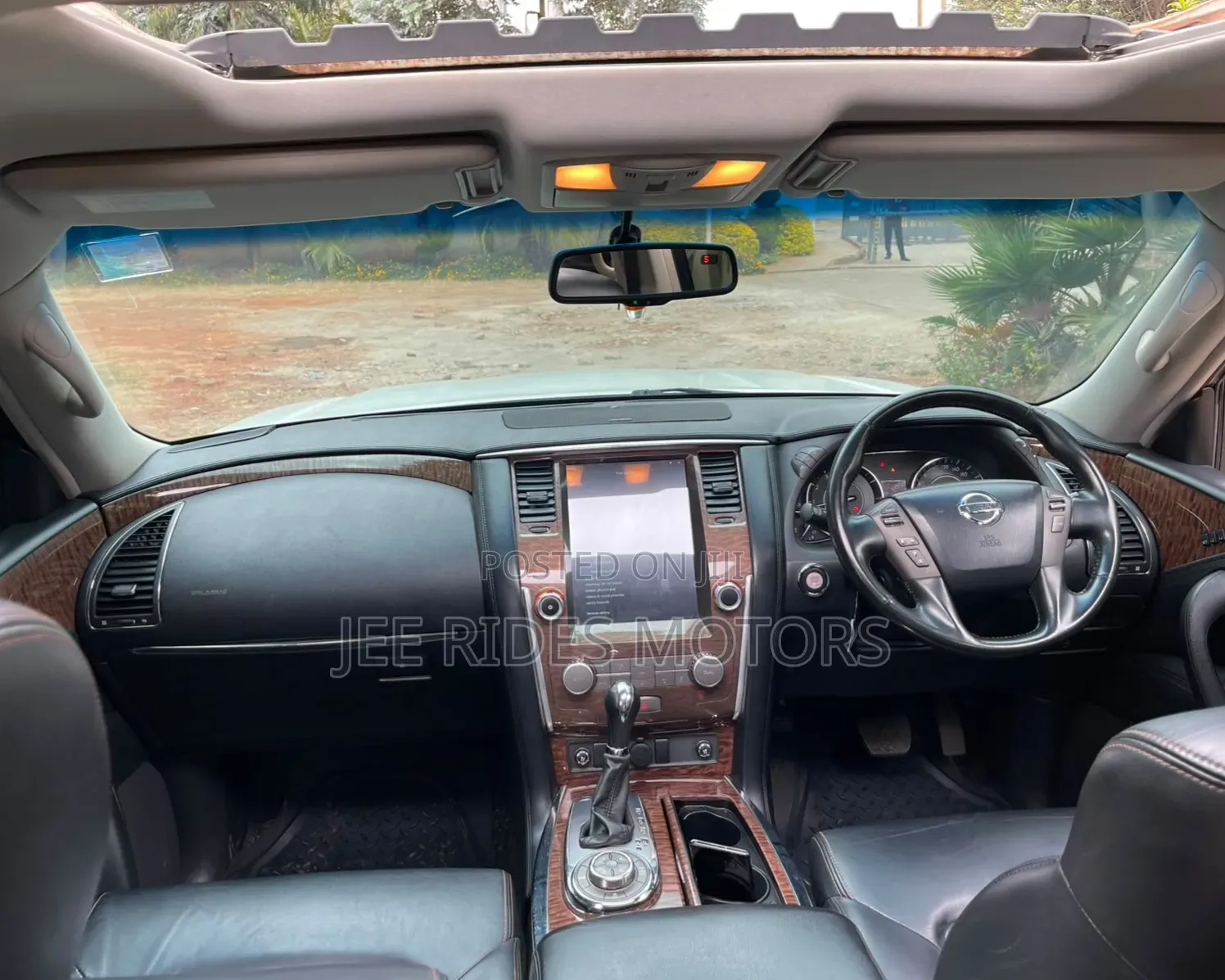 Nissan Patrol 2013 Pearl