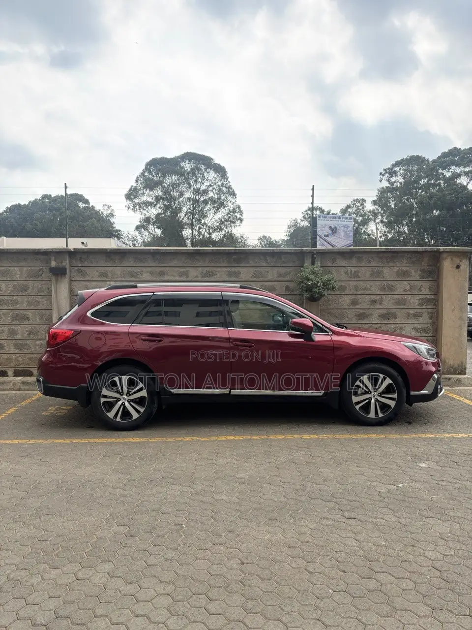 Subaru Outback 2019 Red