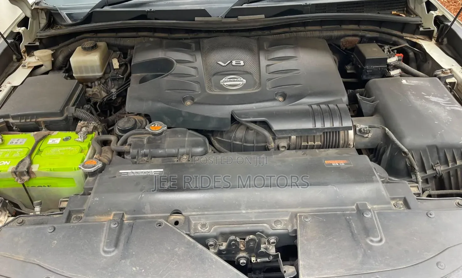 Nissan Patrol 2013 Pearl