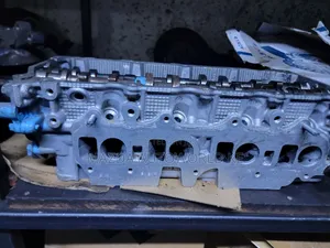 Nv350 Yd25 Stardard Cylinder Head