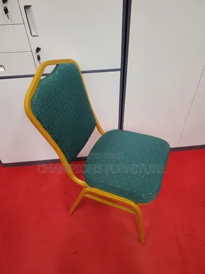 Green Patterened Banq Chair