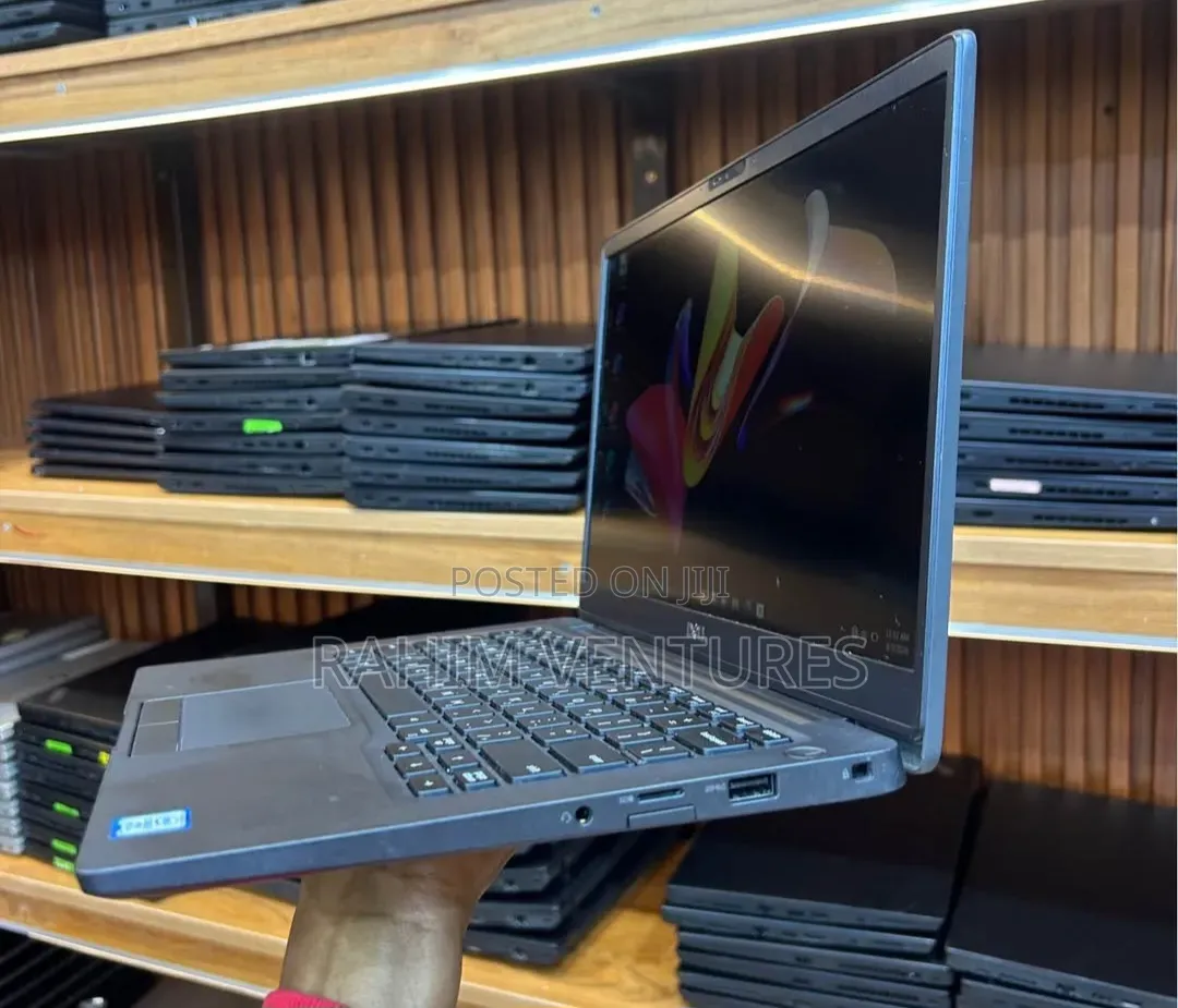 Laptop Dell Latitude 7300 8GB Intel Core i7 SSD 256GB