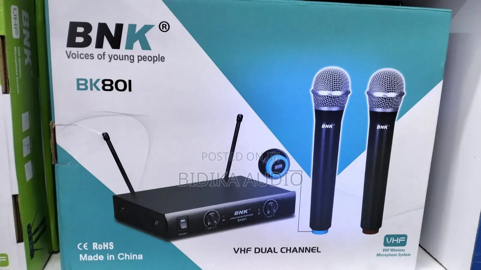 BNK BK801 Dual Channel VHF Wireless Microphone System