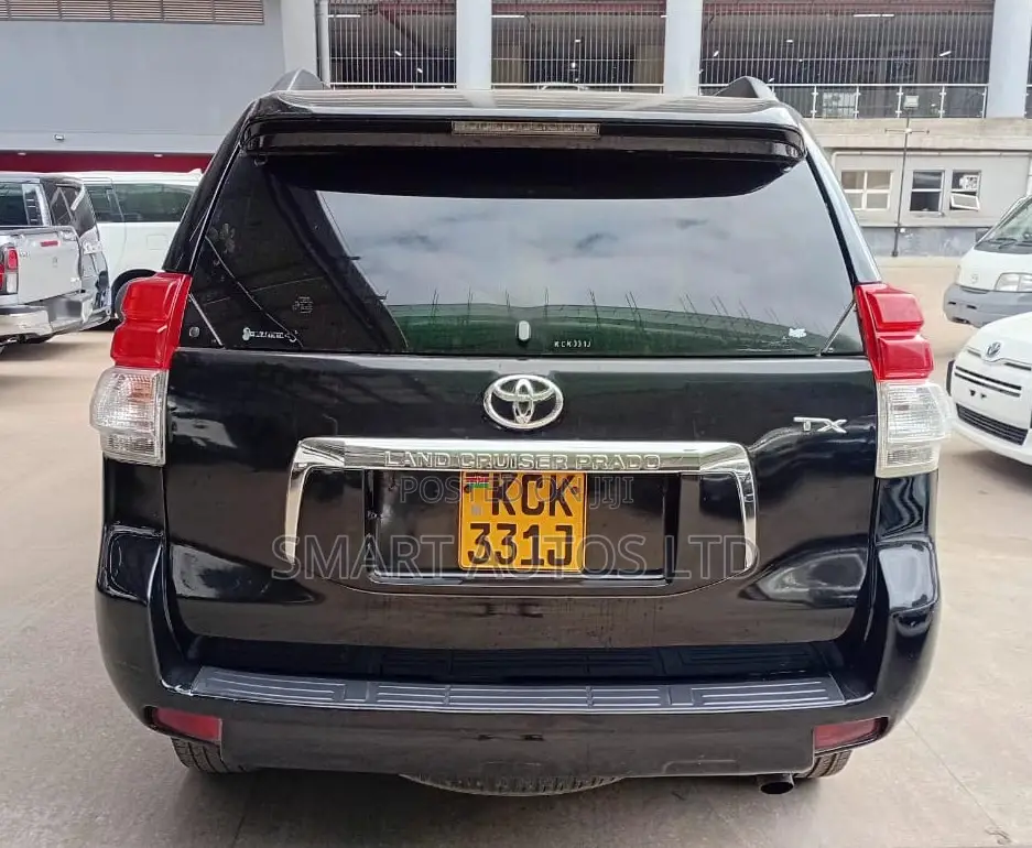 Toyota Land Cruiser Prado 2010 Black