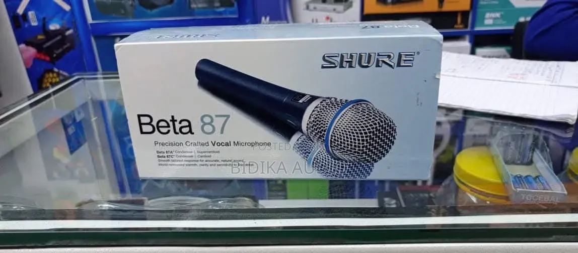 Shure Beta 87 Premium Vocal Condenser Microphone