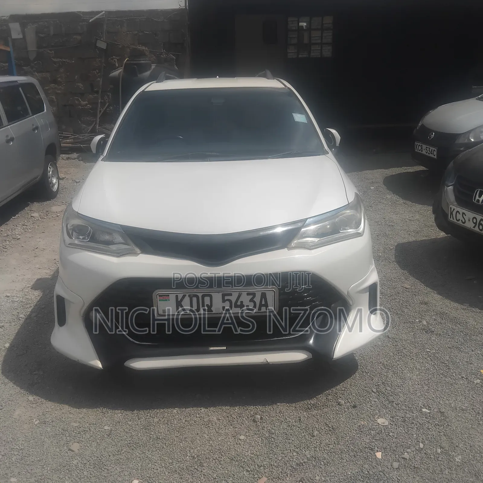 Toyota Corolla Fielder 2017 White