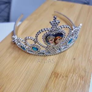 Frozen Metallic Crown