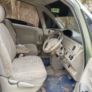 Toyota Porte 2008 Green
