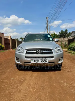 Toyota RAV4 Limited 2011 Silver