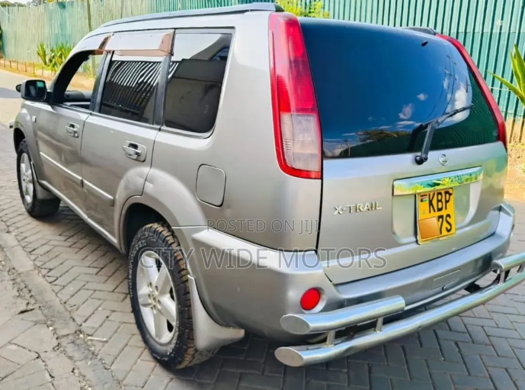 Nissan X-Trail 2004 Silver