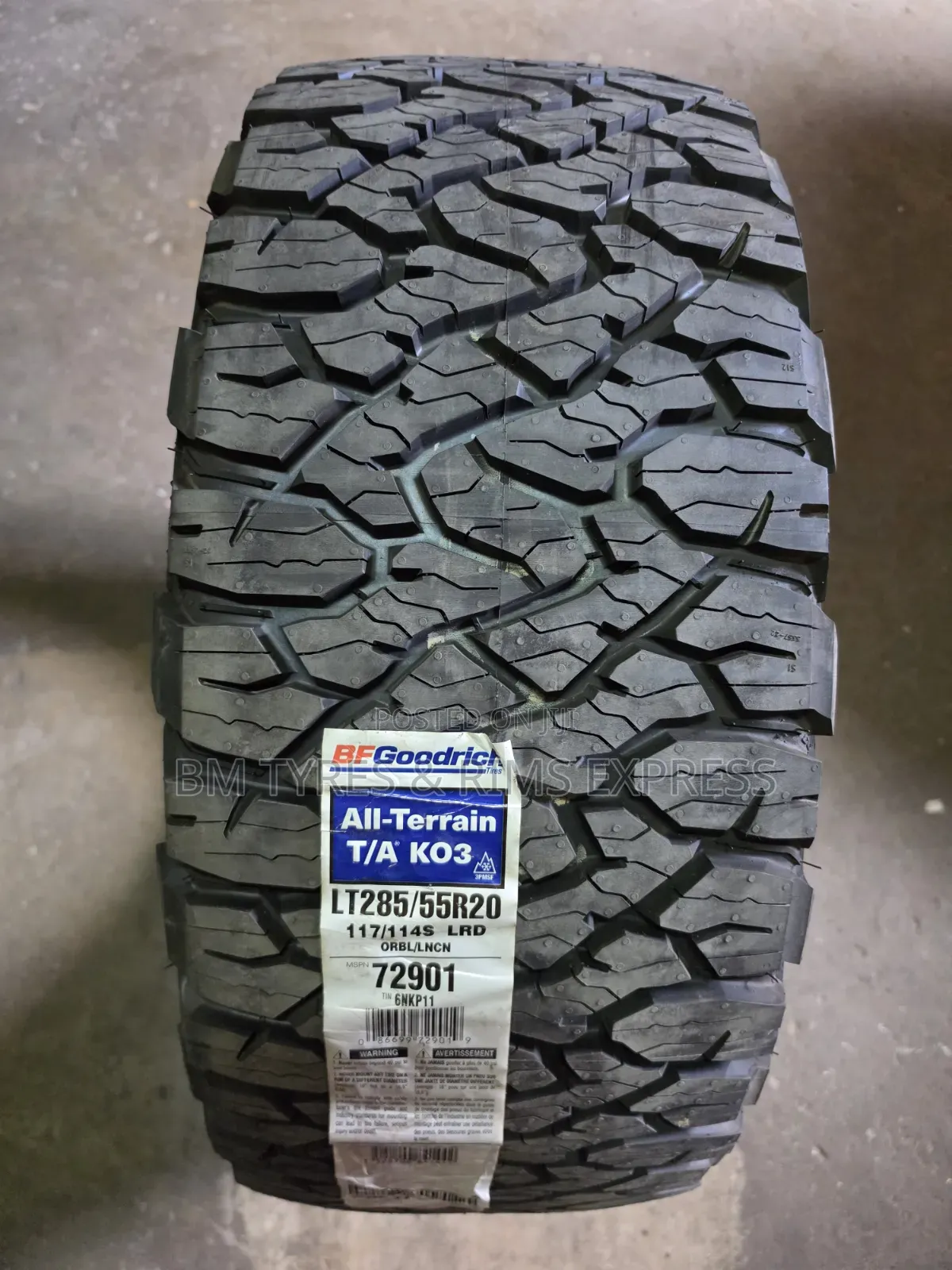 285 /55 R20 Bf Goodrich Tires ()