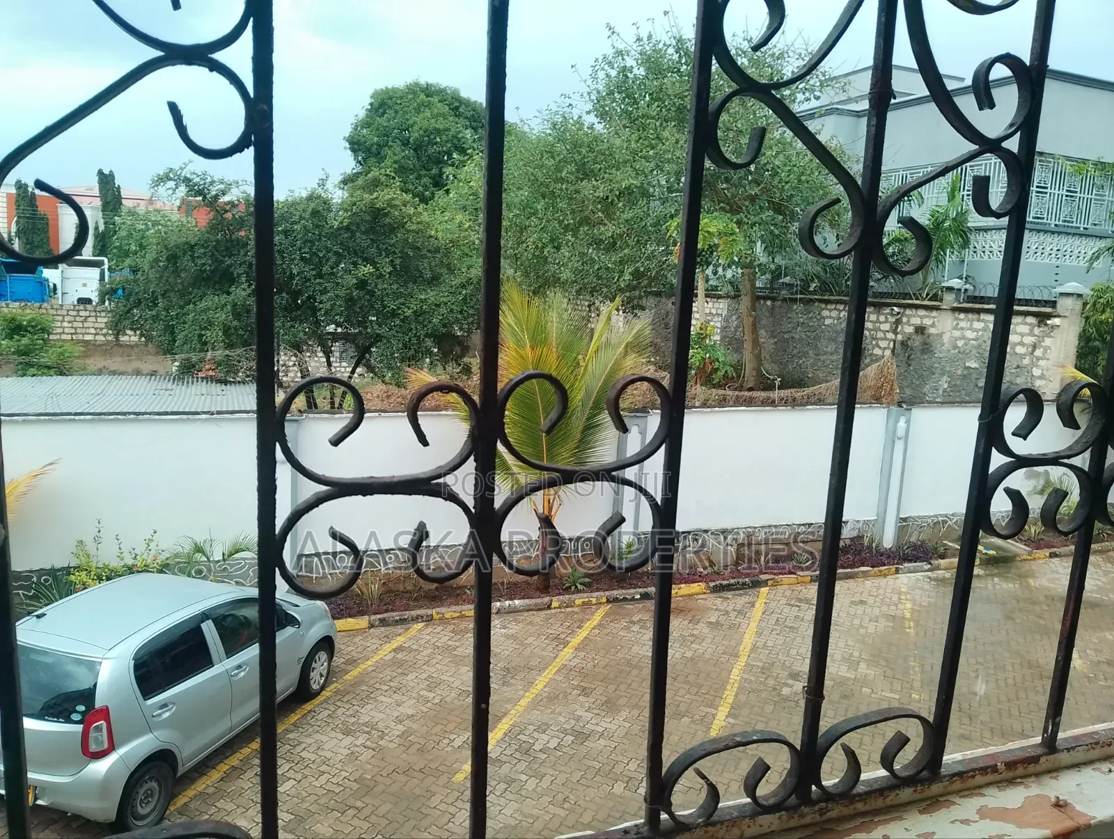 Furnished Studio Apartment to Let in Nyali Links Road