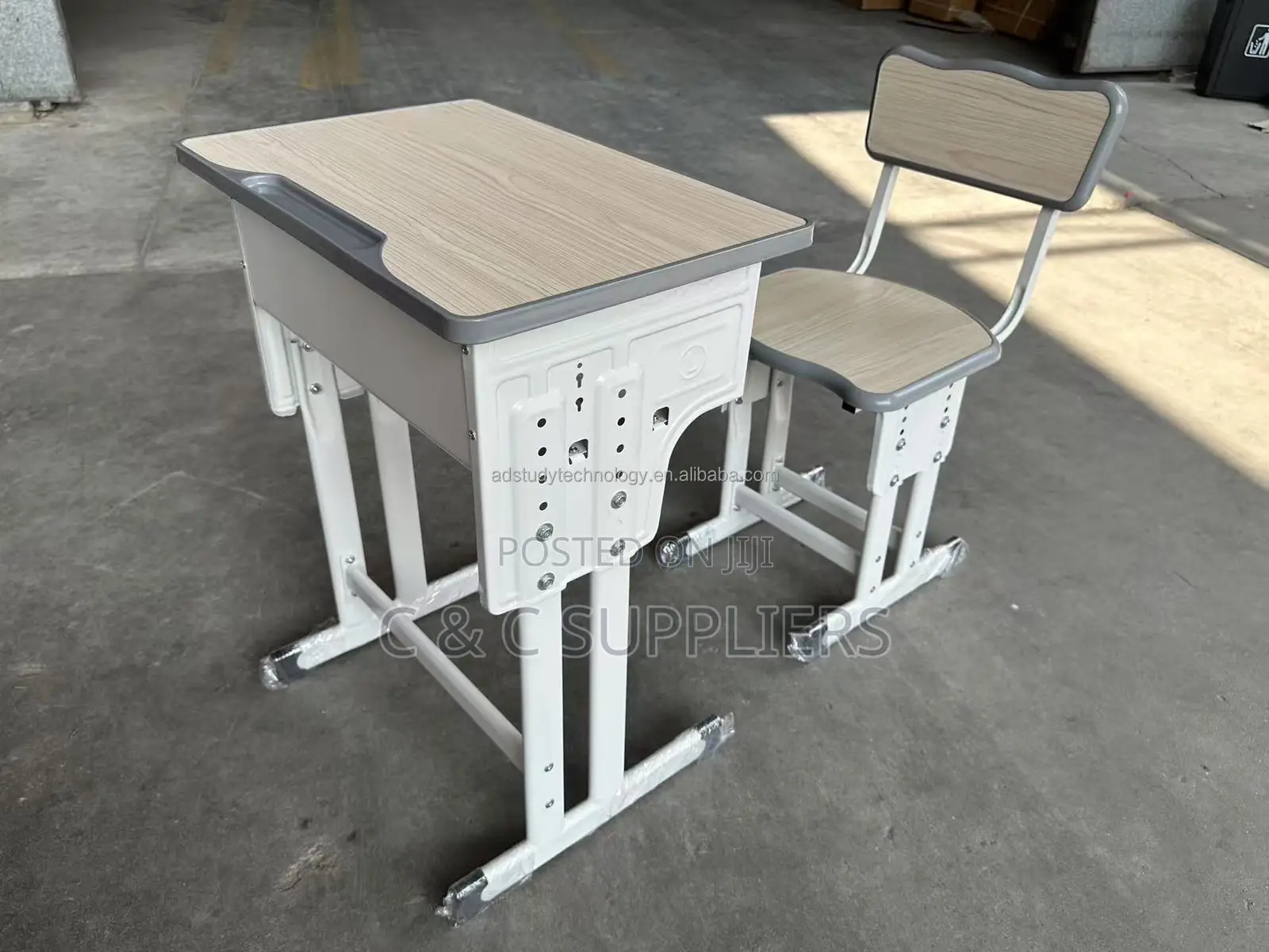Modern Writing Kids Desk Chair
