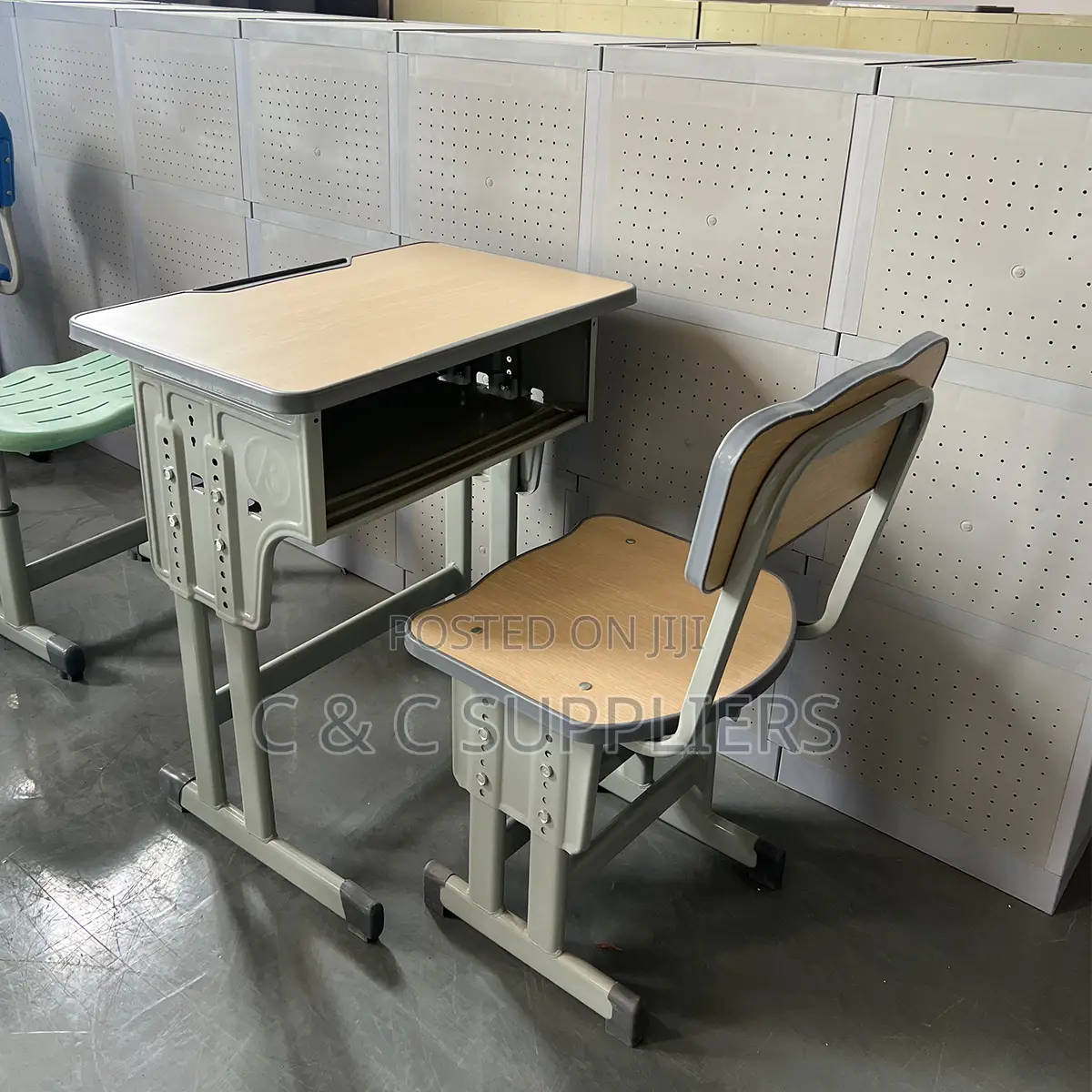 Modern Writing Kids Desk Chair