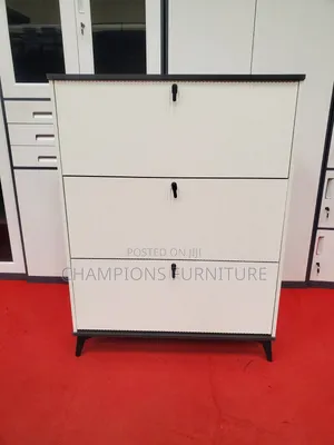 Nova Fluted White Shoerack