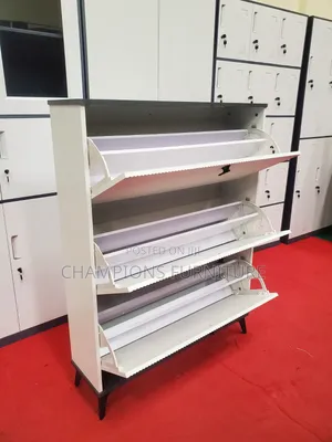 Nova Fluted White Shoerack