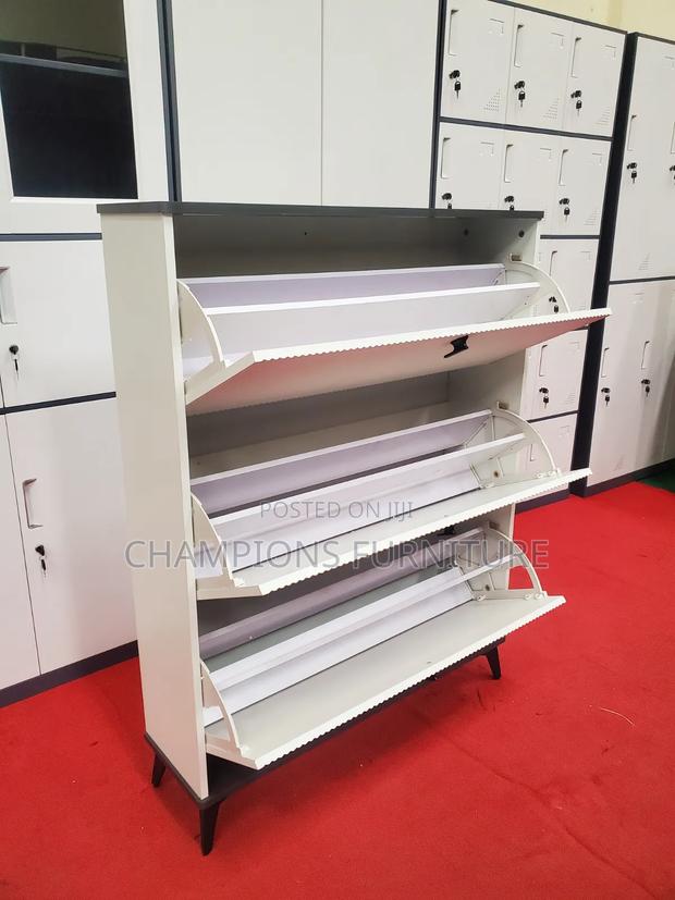 Nova Fluted White Shoerack - thumbnail 2
