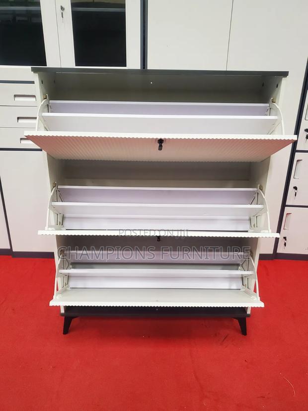 Nova Fluted White Shoerack - thumbnail 3