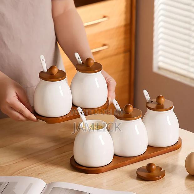 3-PCS Ceramic Canister Set With Bamboo Base - Av - thumbnail 3