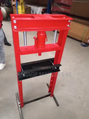Heavy Duty Pressing Machine