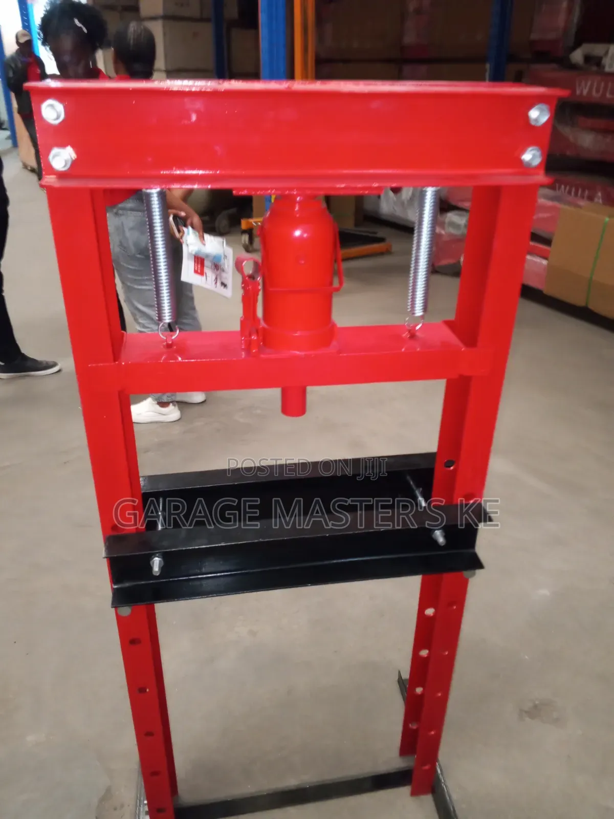 20 T Pressing Machine