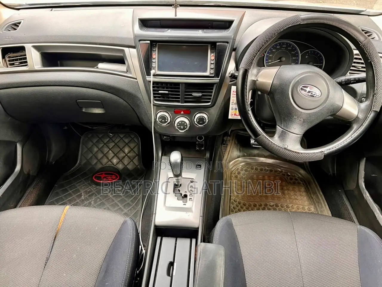 Subaru Exiga 2012 Silver