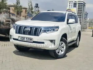 Toyota Land Cruiser Prado 2.7 2018 White