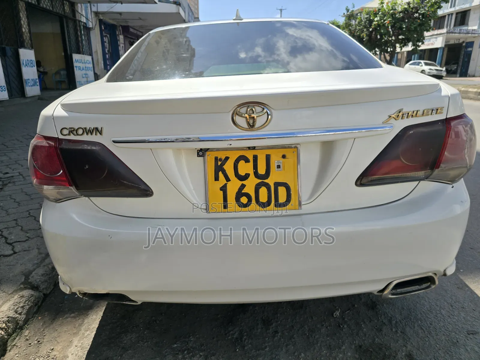 Toyota Crown 2013 Pearl
