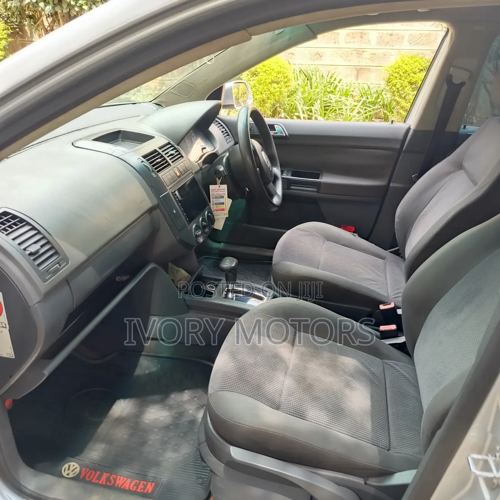 Volkswagen Polo 2005 Gray