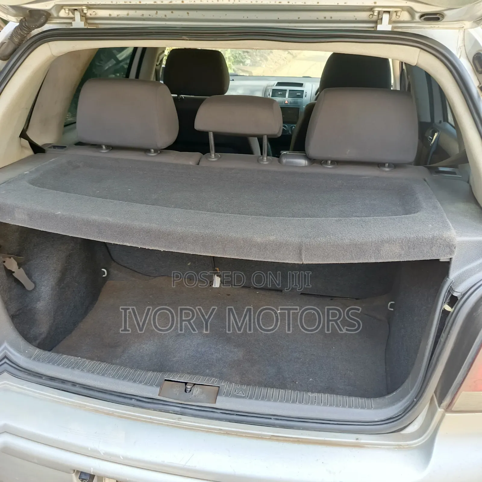 Volkswagen Polo 2005 Gray