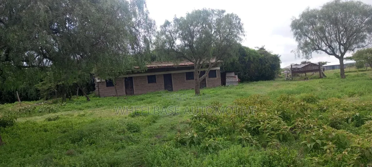 100 Acres for Sale in Kipeto Kiserian Ready for Subdivision, Farming