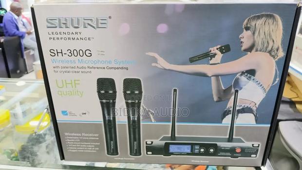 Shure SH-300G Dual UHF Wireless Microphone System
