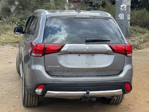 Mitsubishi Outlander 2.4 PHEV AWD 2016