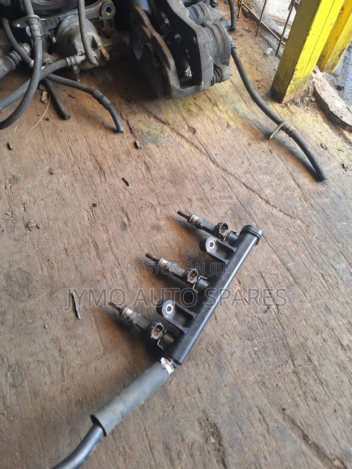 Suzuki Alto Ro6a Fuel Rail and Injectors