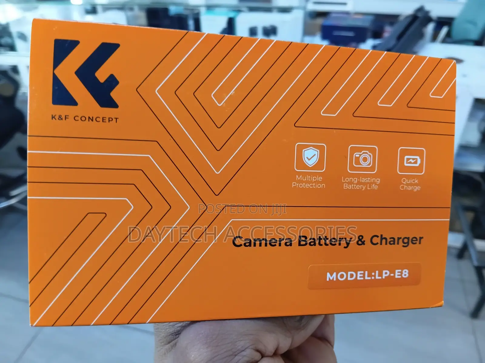 The K F Concept LP-E8 Camera Battery Charger Kit I