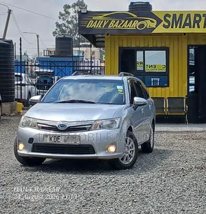 Toyota Corolla Fielder 2015 Silver