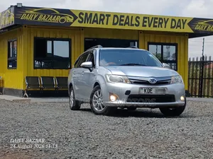 Toyota Corolla Fielder 2015 Silver
