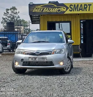 Toyota Corolla Fielder 2015 Silver