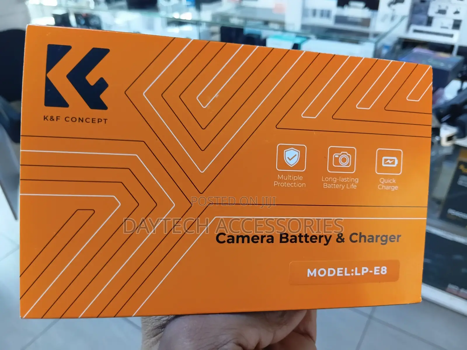 The K F Concept LP-E8 Camera Battery Charger Kit I