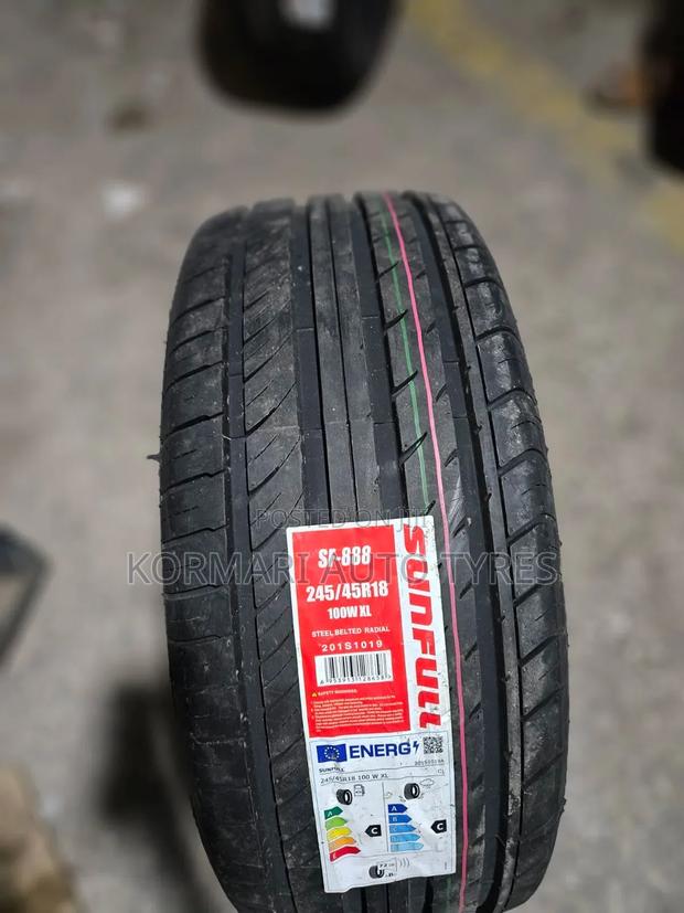245/45r18 Sunfull Tyre