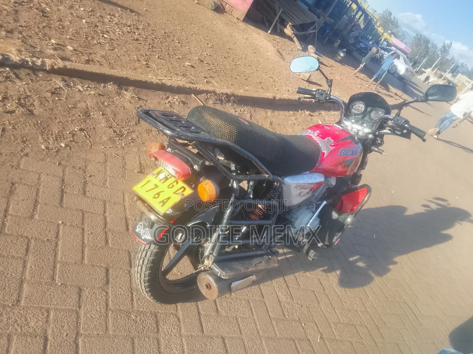 Bajaj Boxer 125 2023 Red