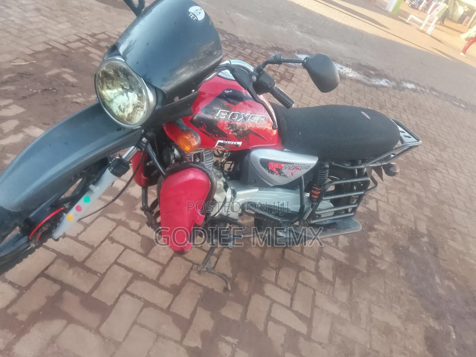 Bajaj Boxer 125 2023 Red