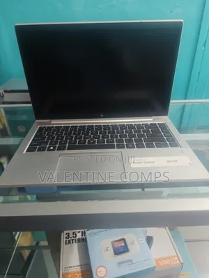 Laptop HP EliteBook 845 G8 16GB AMD Ryzen 5 SSD 256GB