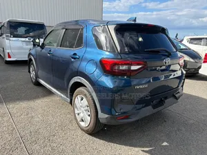 Toyota Raize 2019 Blue