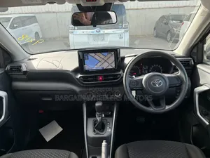 Toyota Raize 2019 Blue